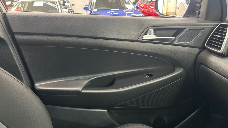 Hyundai Tucson 1.6 GDi SE Nav 5dr 2WD Petrol Estate